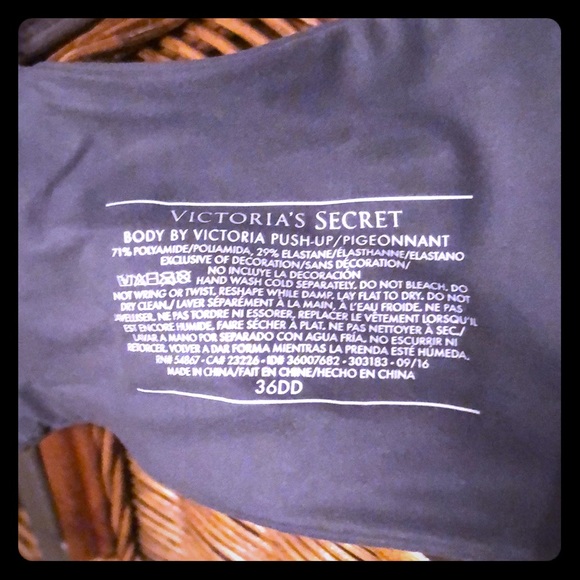 Victoria’s Secret gray 36DD NWT Bra - Picture 3 of 4